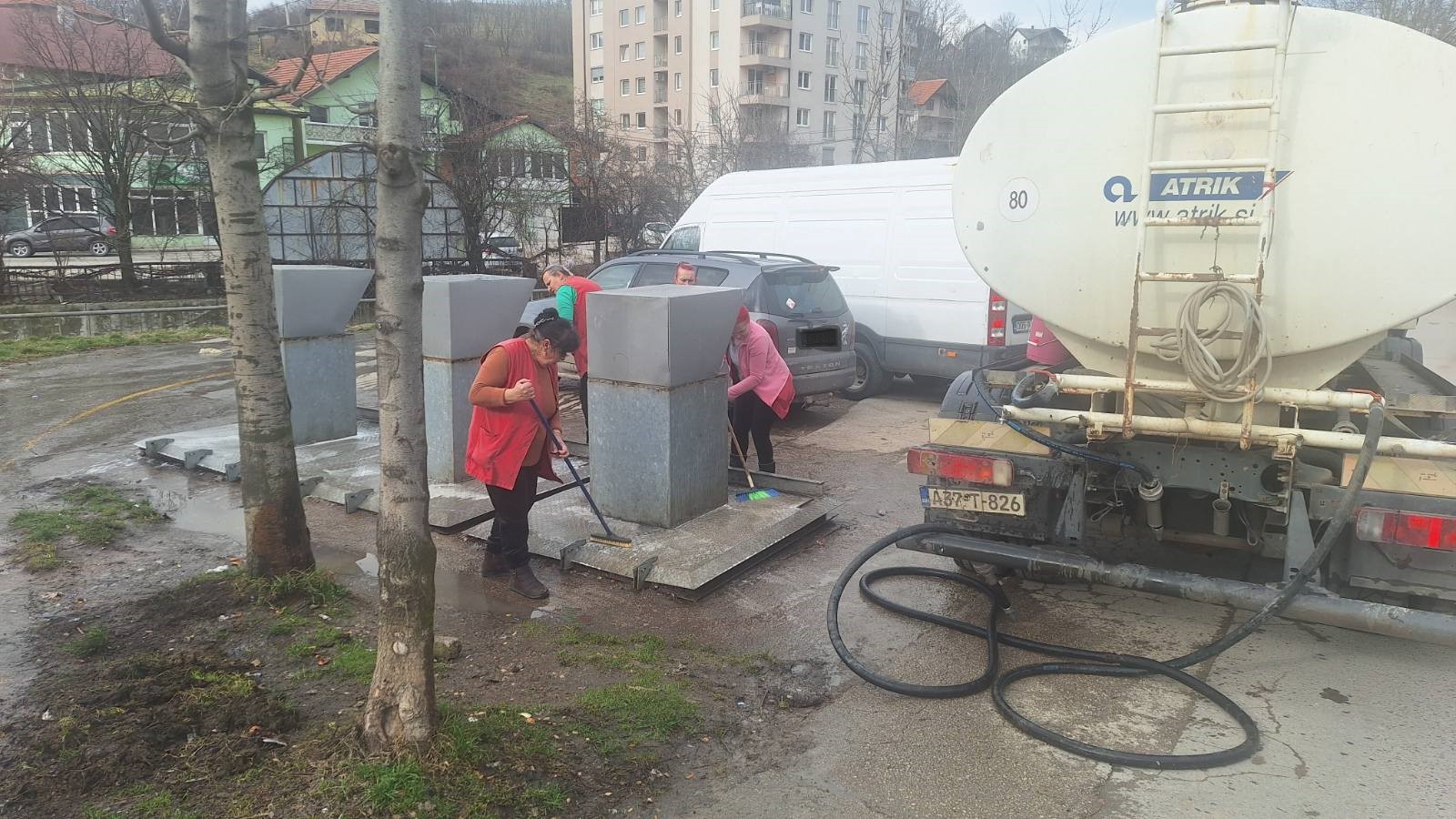 Fotogalerija:  Čišćenje kontejnerskih lokacija