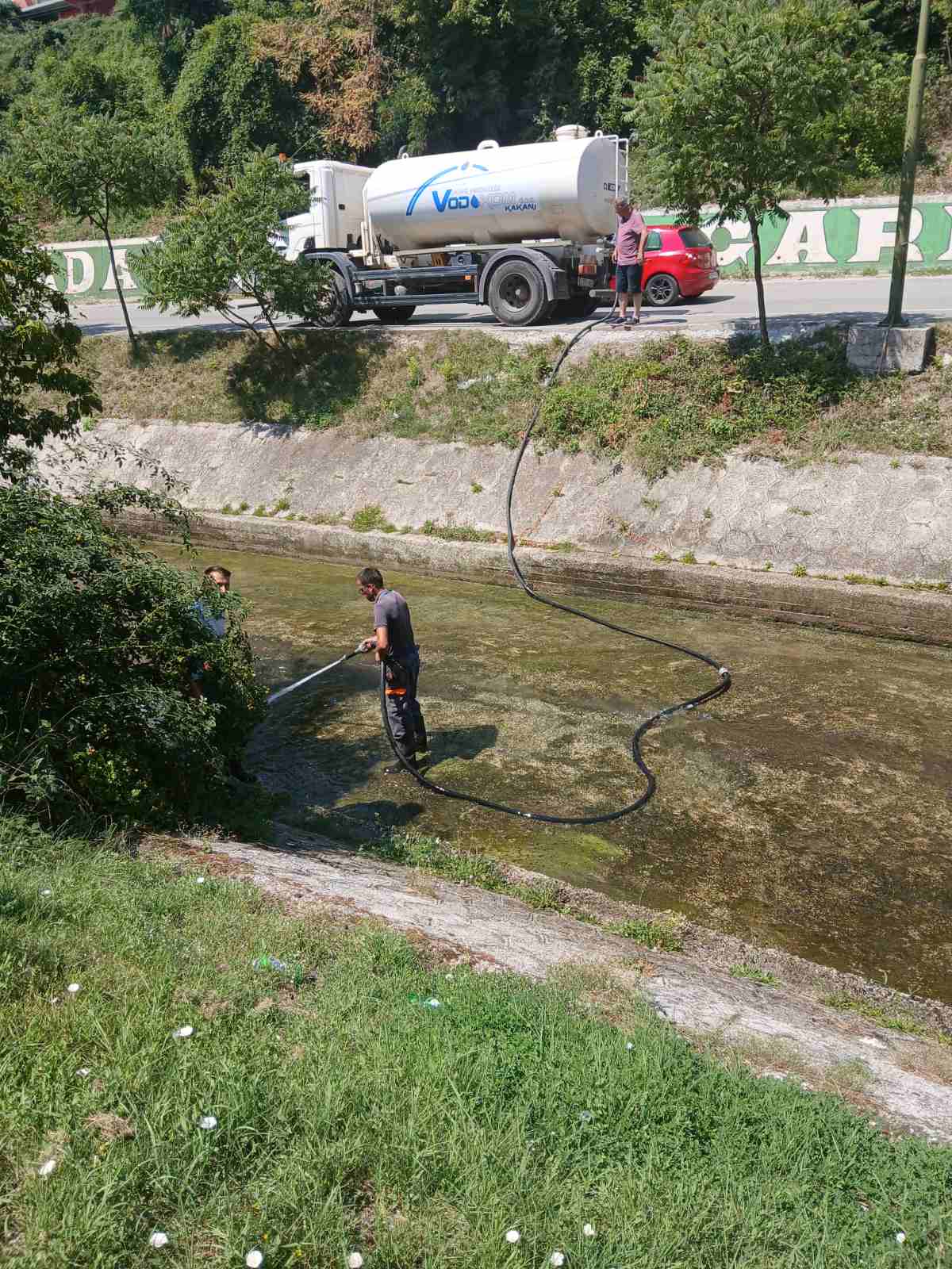 Pranje korita rijeke Zgošće 03.08.2026.g.